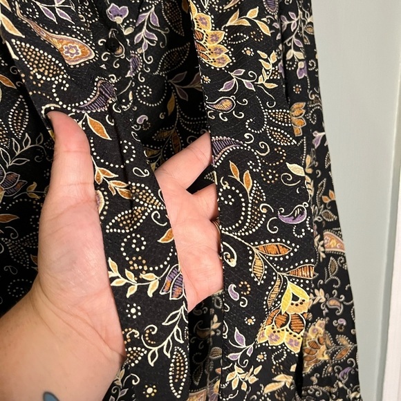 Michael Stars Los Angeles floral print tie neck long sleeve blouse - Picture 5 of 7